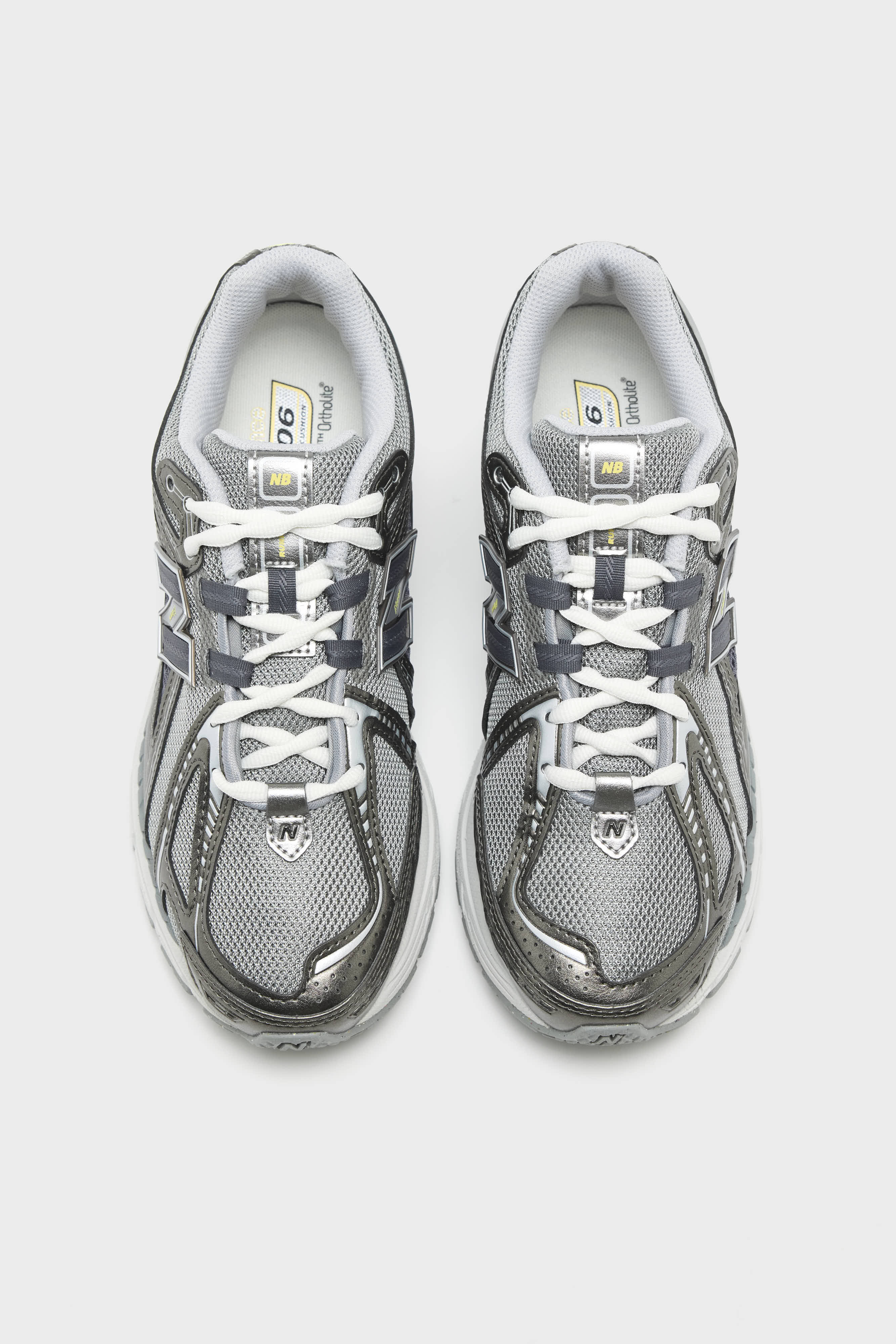 1906R for Women  (261 / W / METAL)