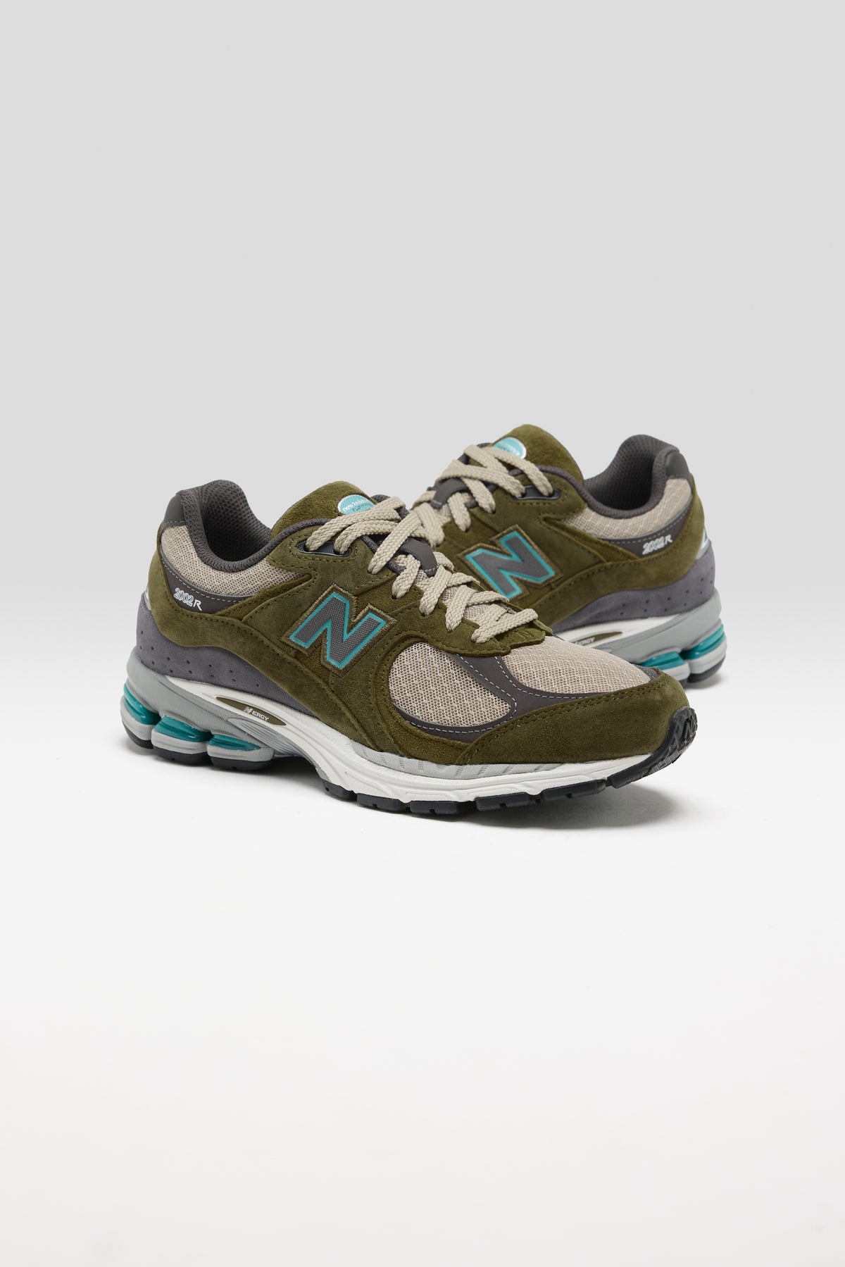 2002R voor dames  (261 / W / BRITISH KHAKI)