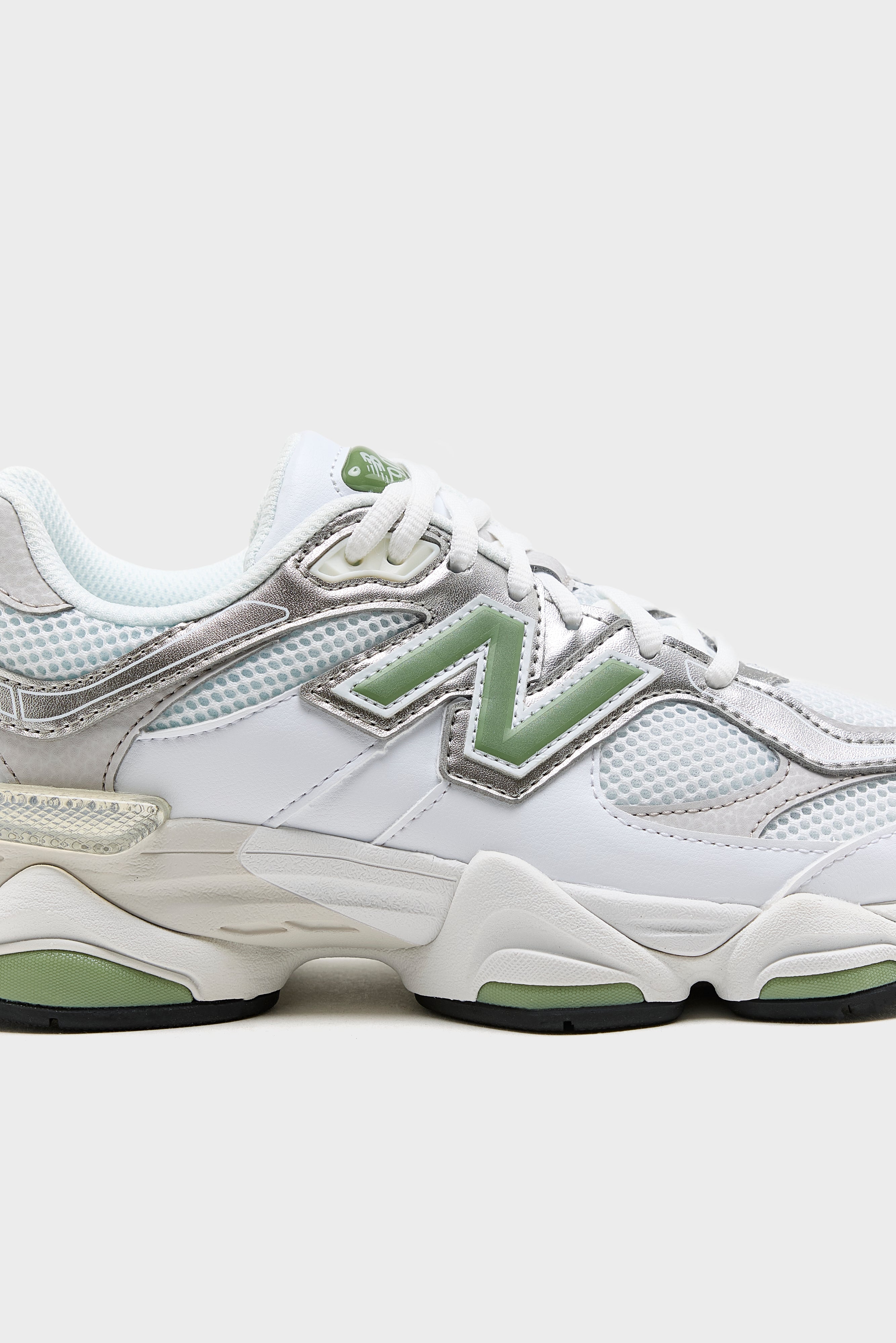 9060 voor dames (261 / W / OREGANO)