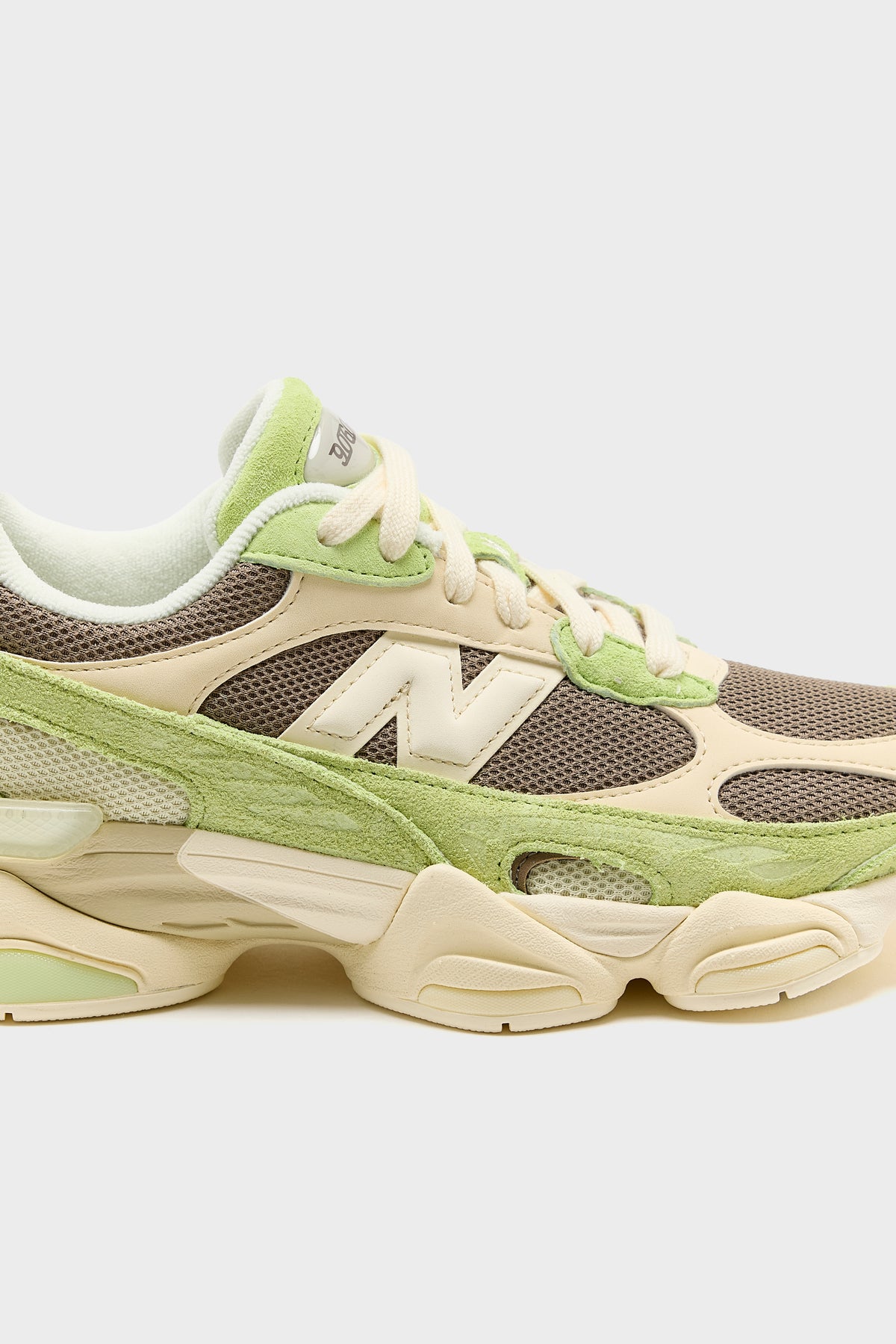 9060 voor Dames (262 / W / GREEN)