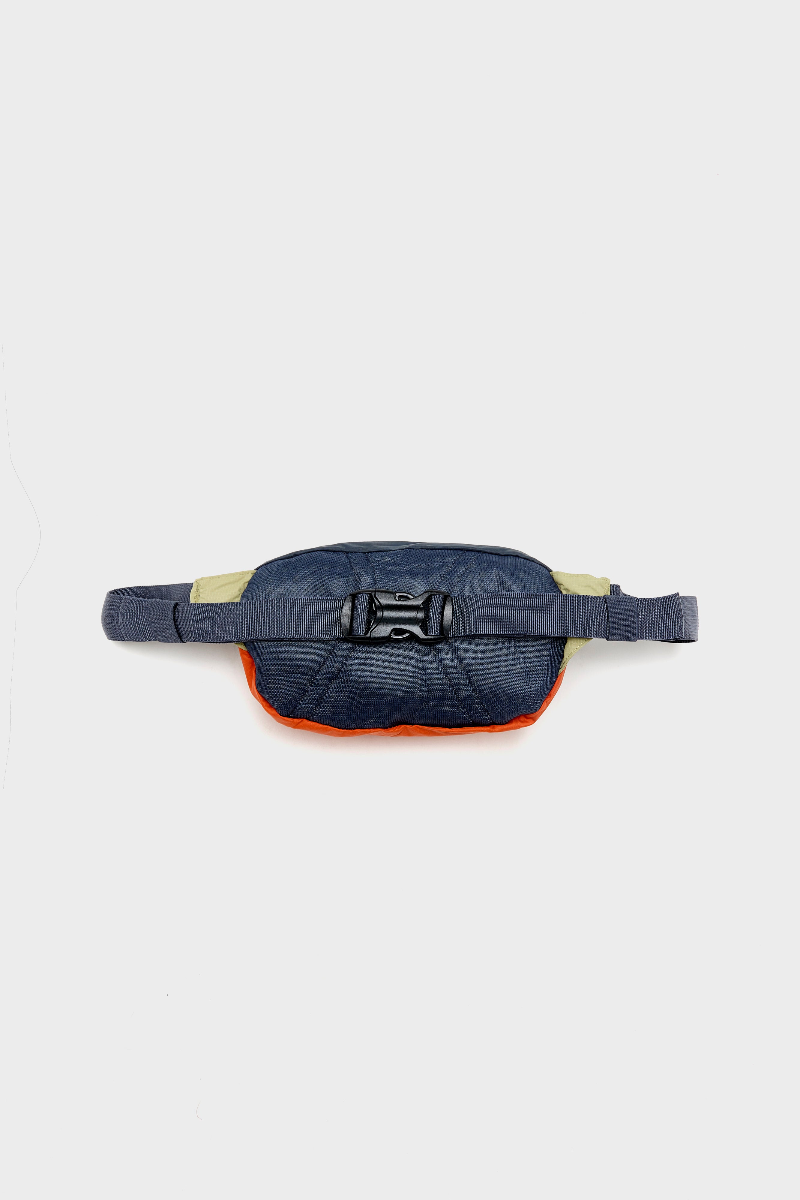 Terravia Mini Hip Pack  (261 / W / MULTICOLOR)