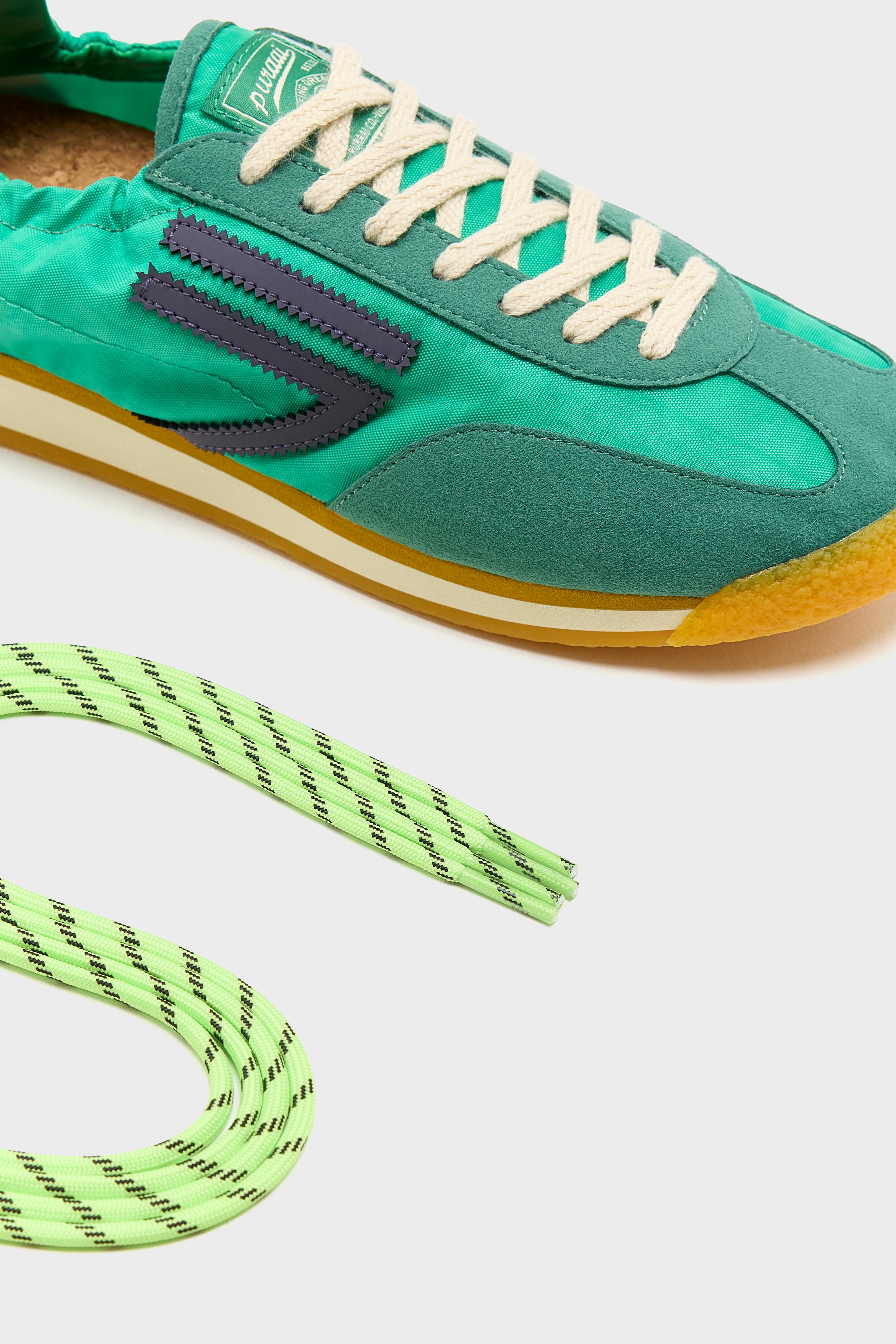 Panther for Women  (261 / W / GREEN)