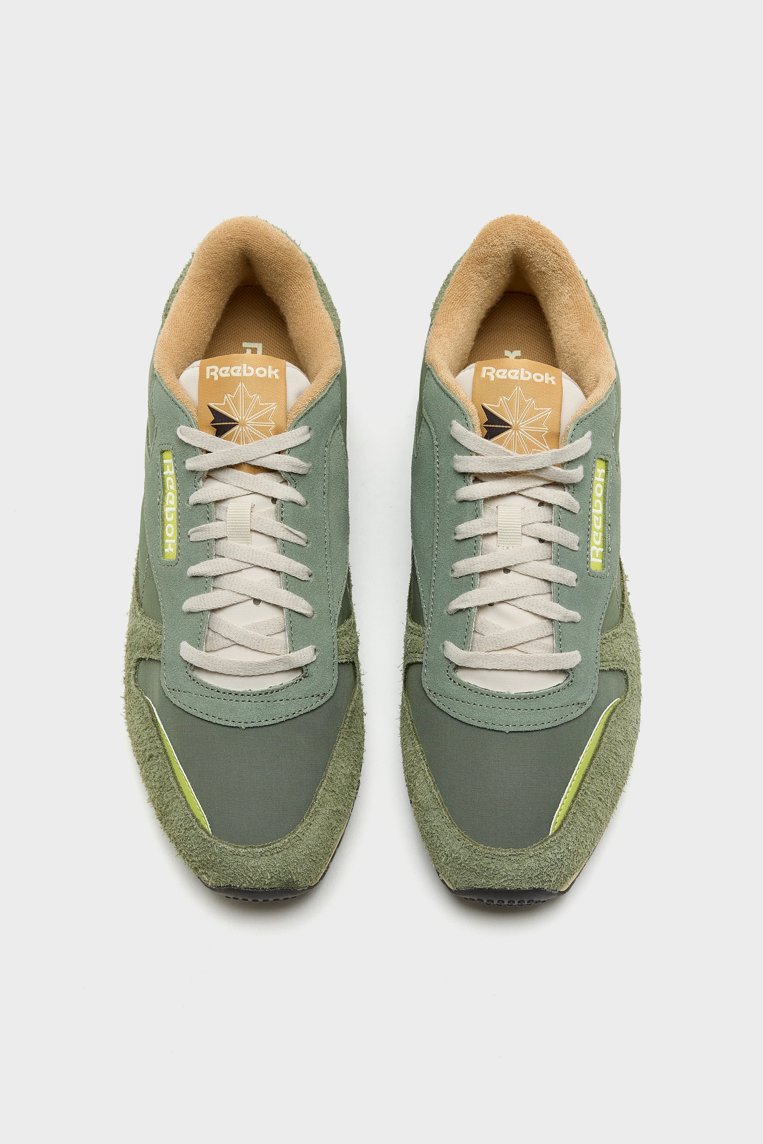 Classic Leather Premium for Men  (252 / M / GREEN)