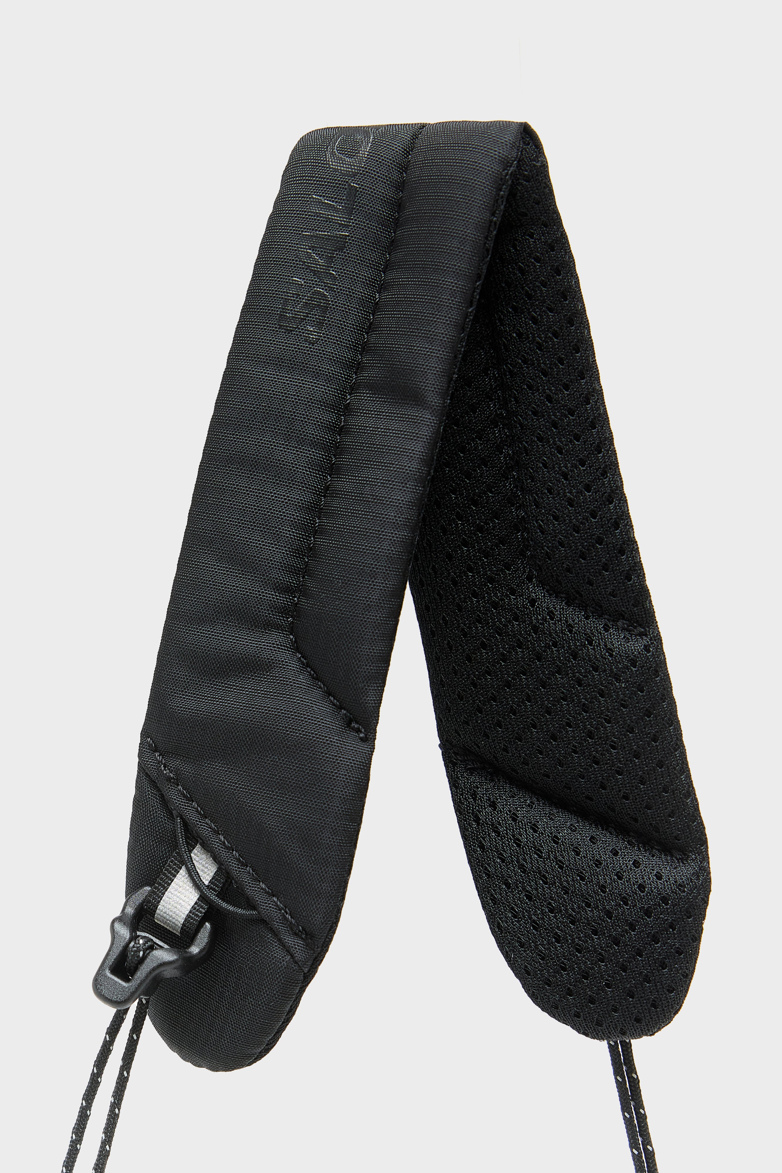 ACS 2 Revised Crossbody Bag  (261 / W / BLACK)