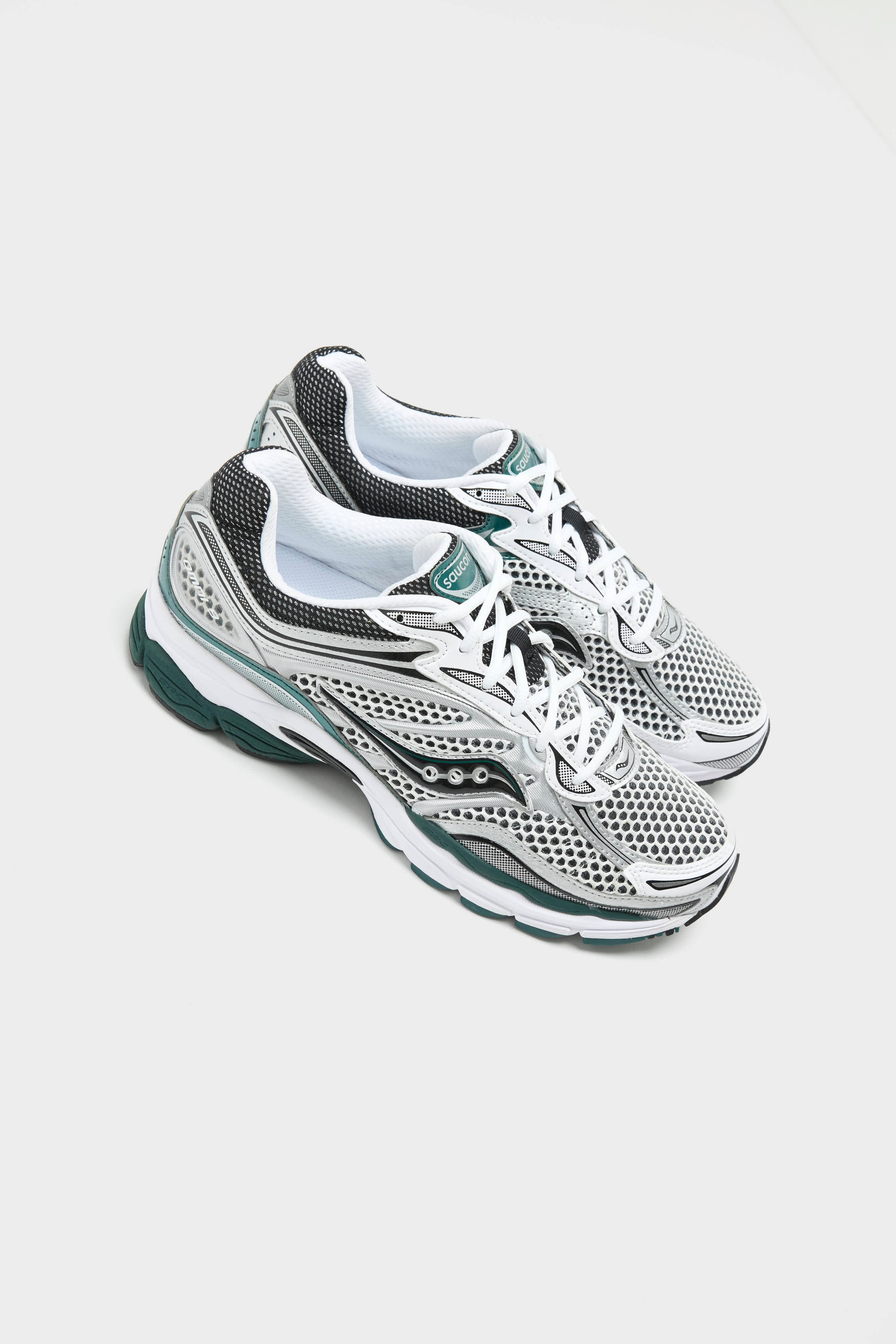 Progrid Omni 9 for Men  (261 / M / PINE)