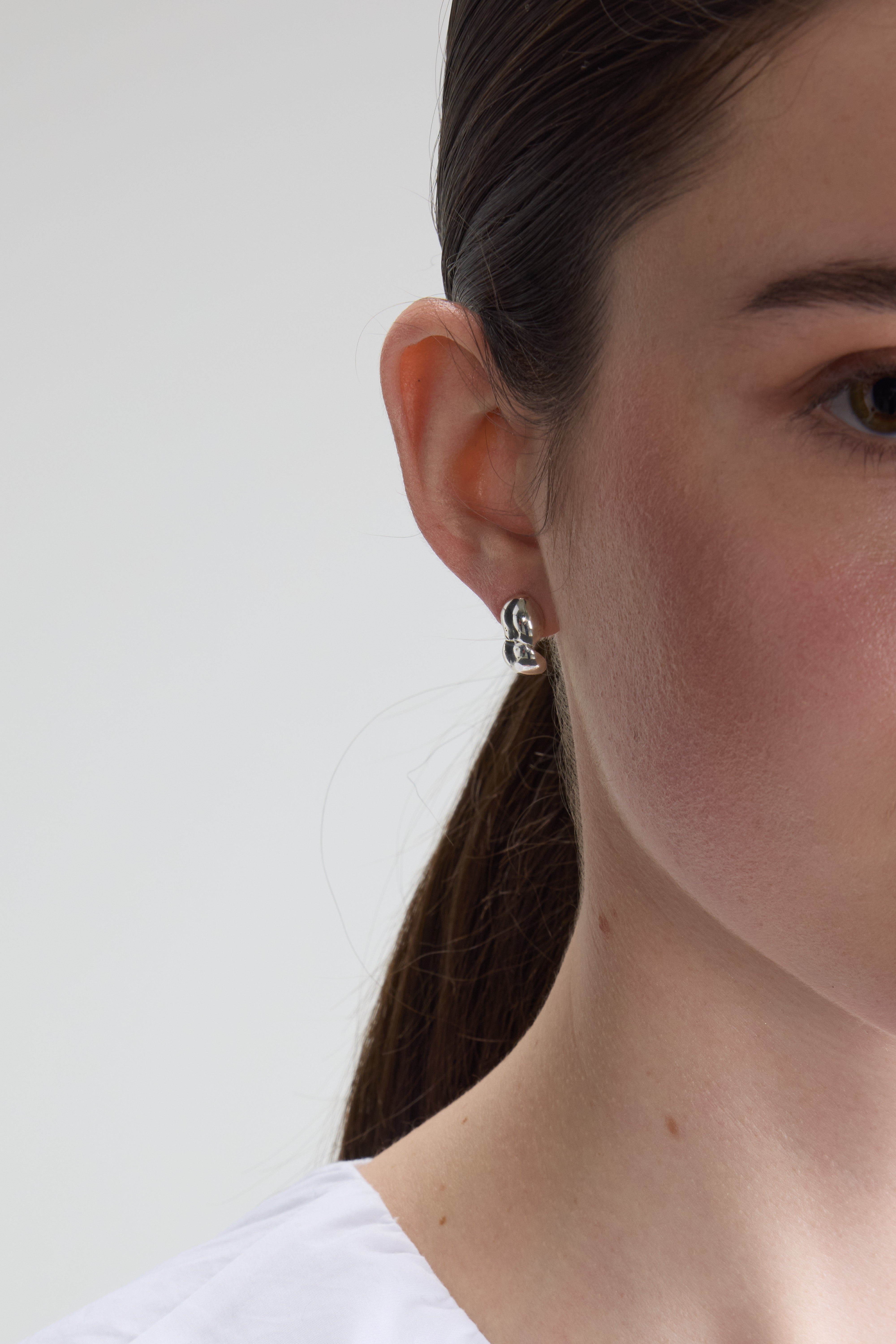 Mini Farlow Stud Earrings  (261 / W / SILVER)