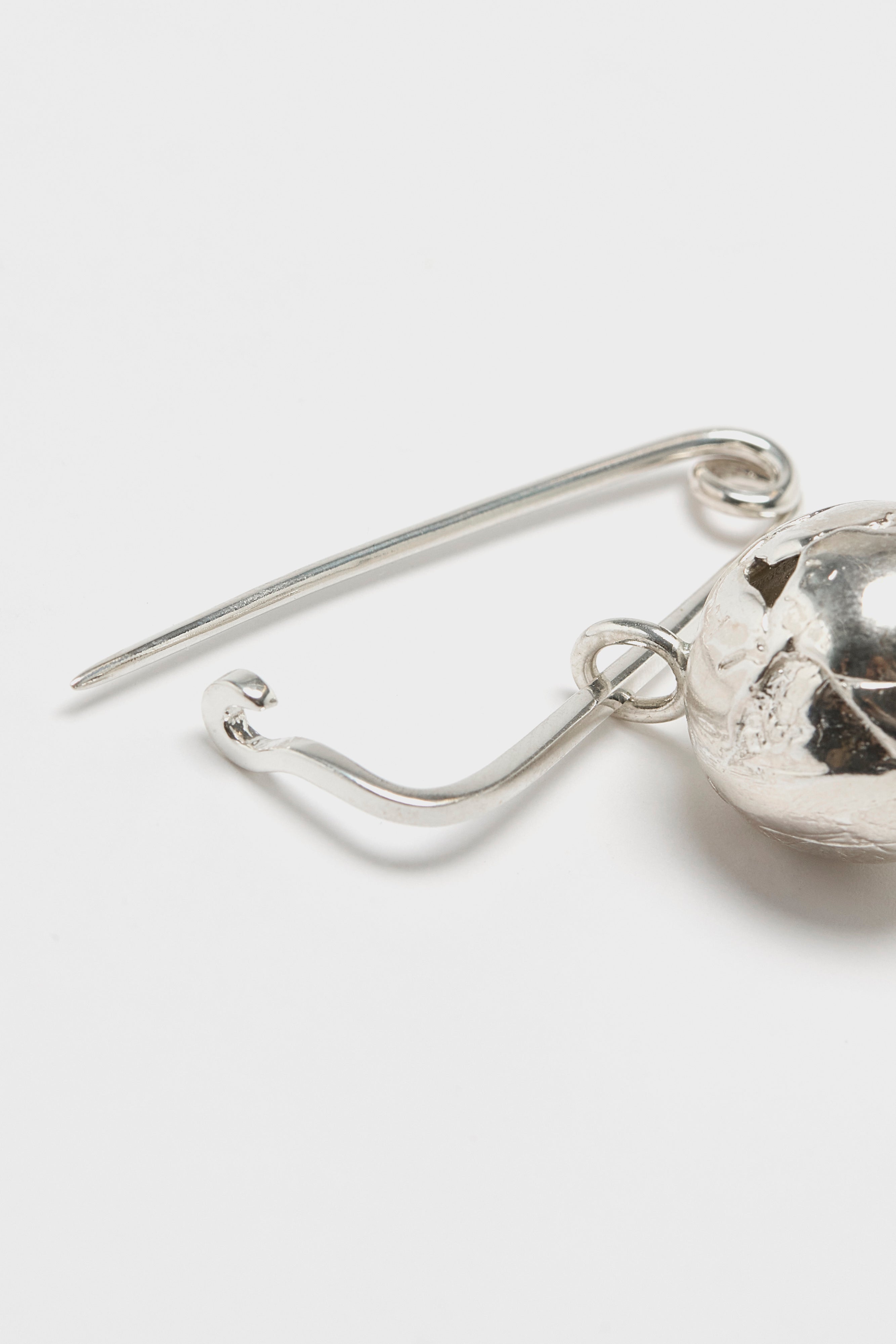 Phae Pin  (261 / W / SILVER)