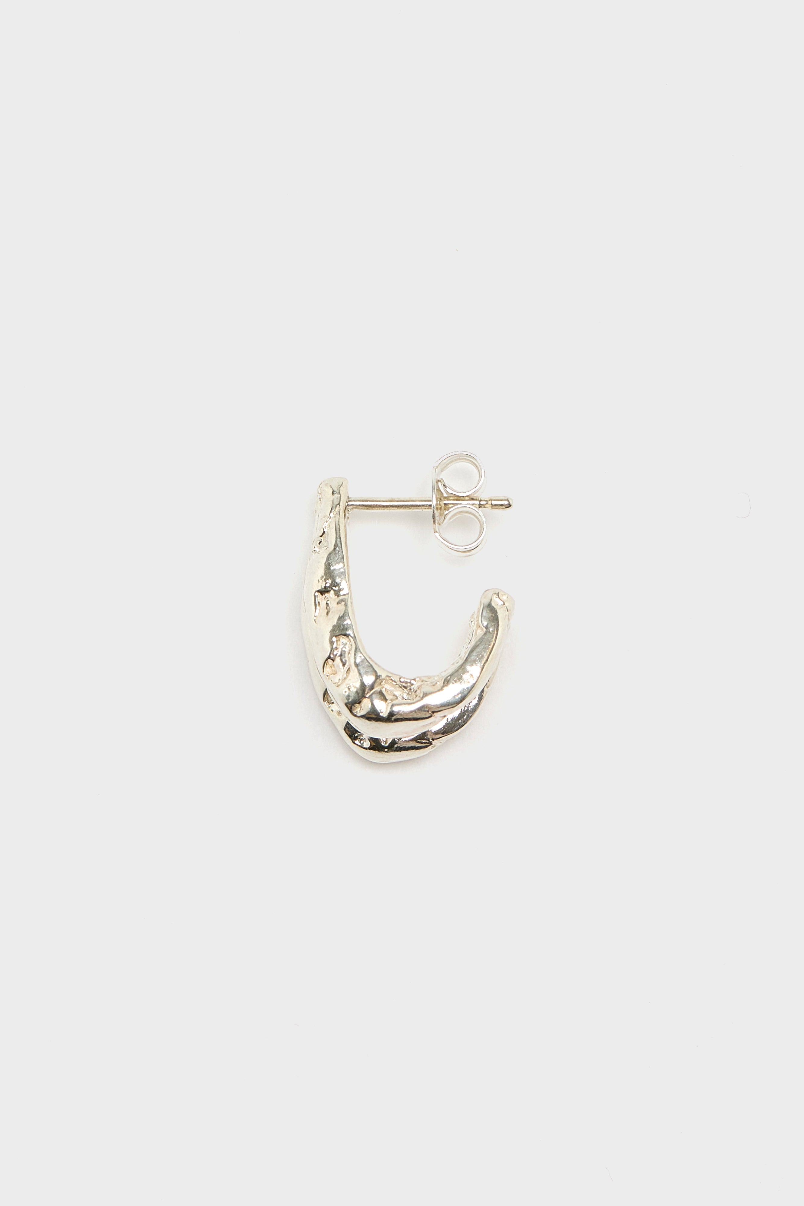 Roca Hoop Stud Earring  (261 / W / SILVER)