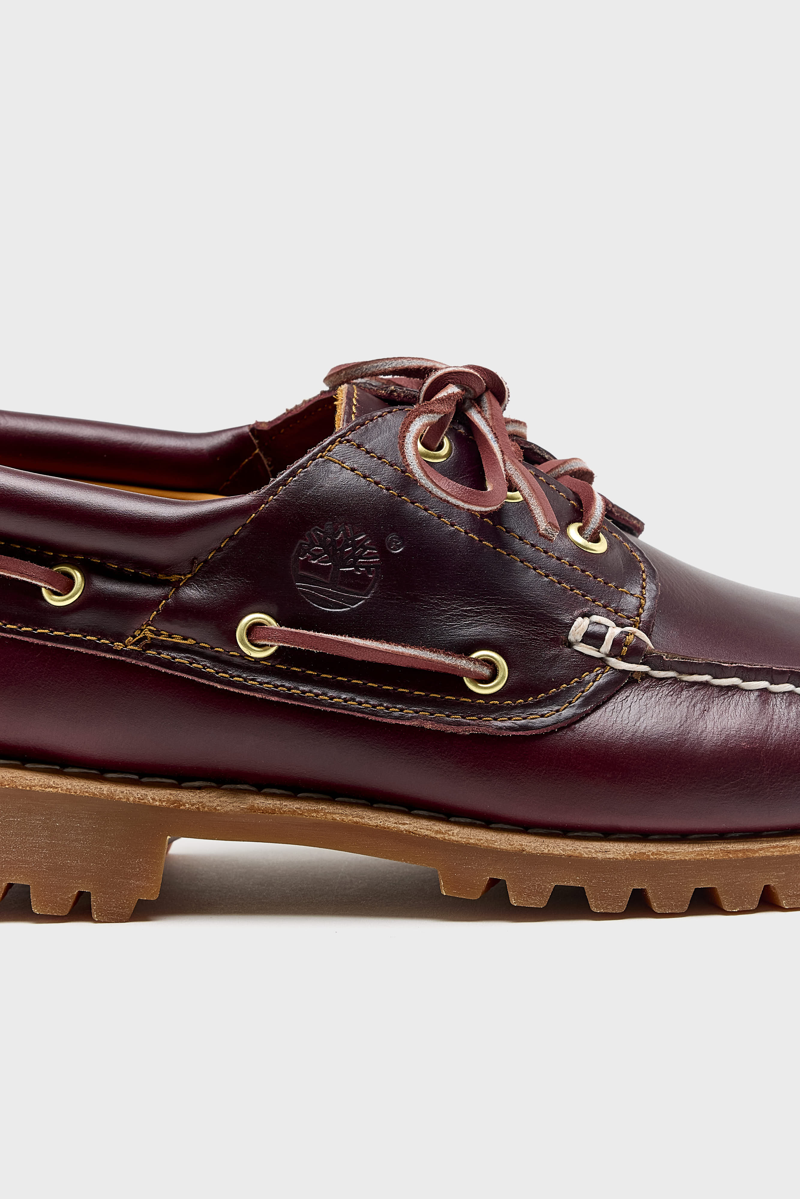 Chaussures bateau Authentic 3-Eye Lug Handsewn pour Homme  (261 / M / BORDEAUX)
