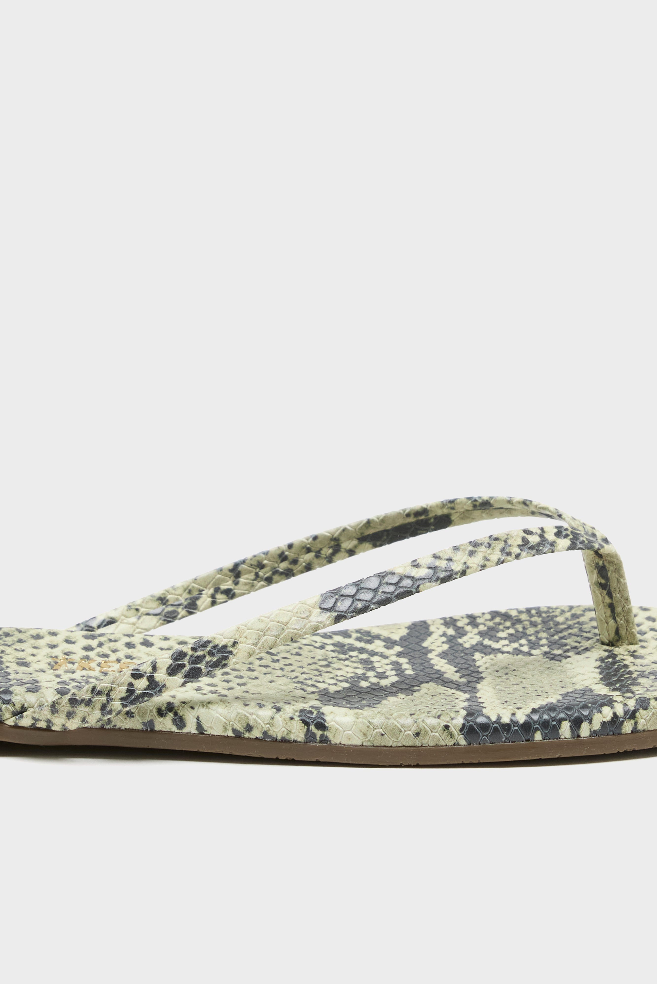 Lily Vegan Animal Flip-flop Sandals  (261 / W / GREY)