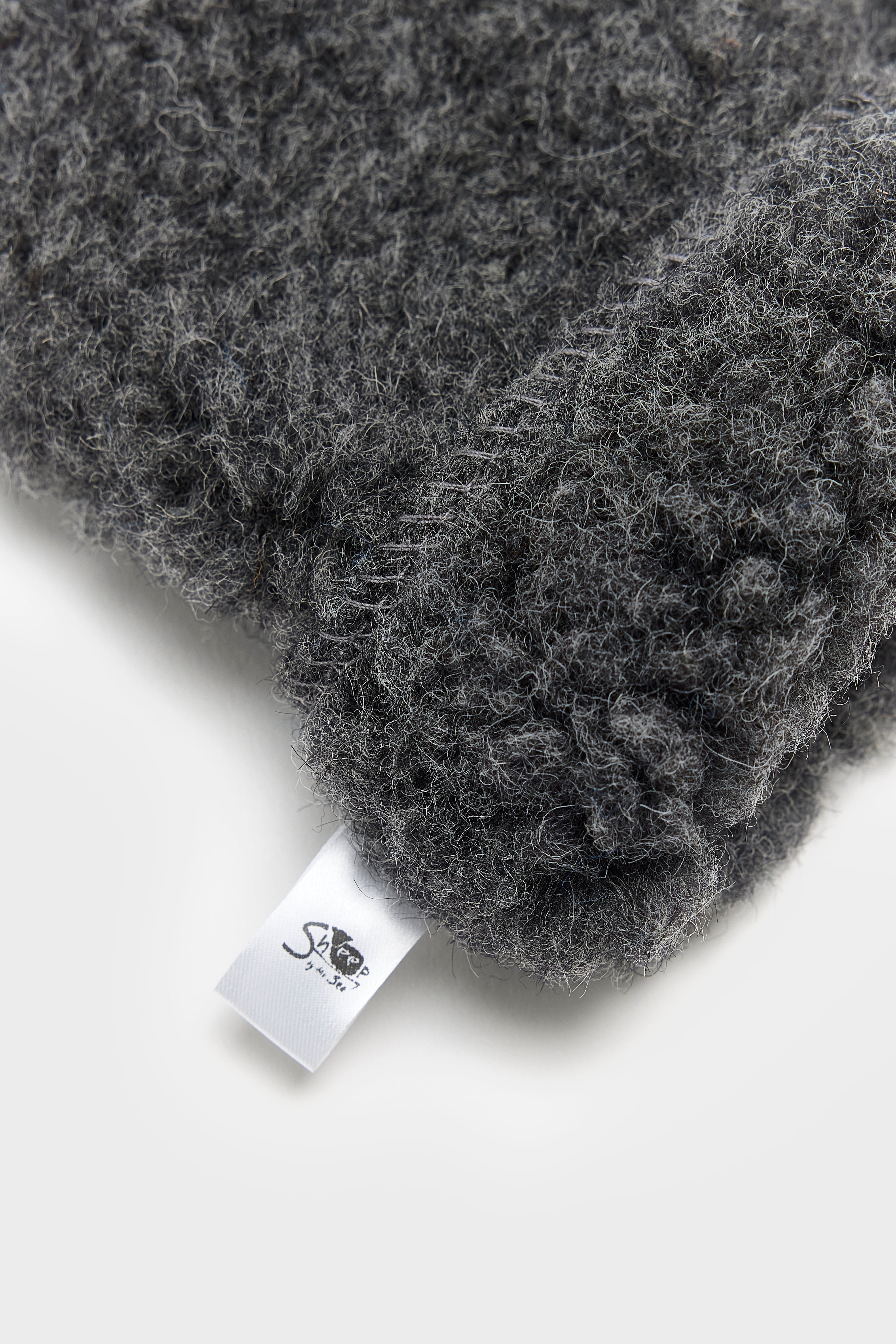 Simple Mittens  (252 / W / GREY)