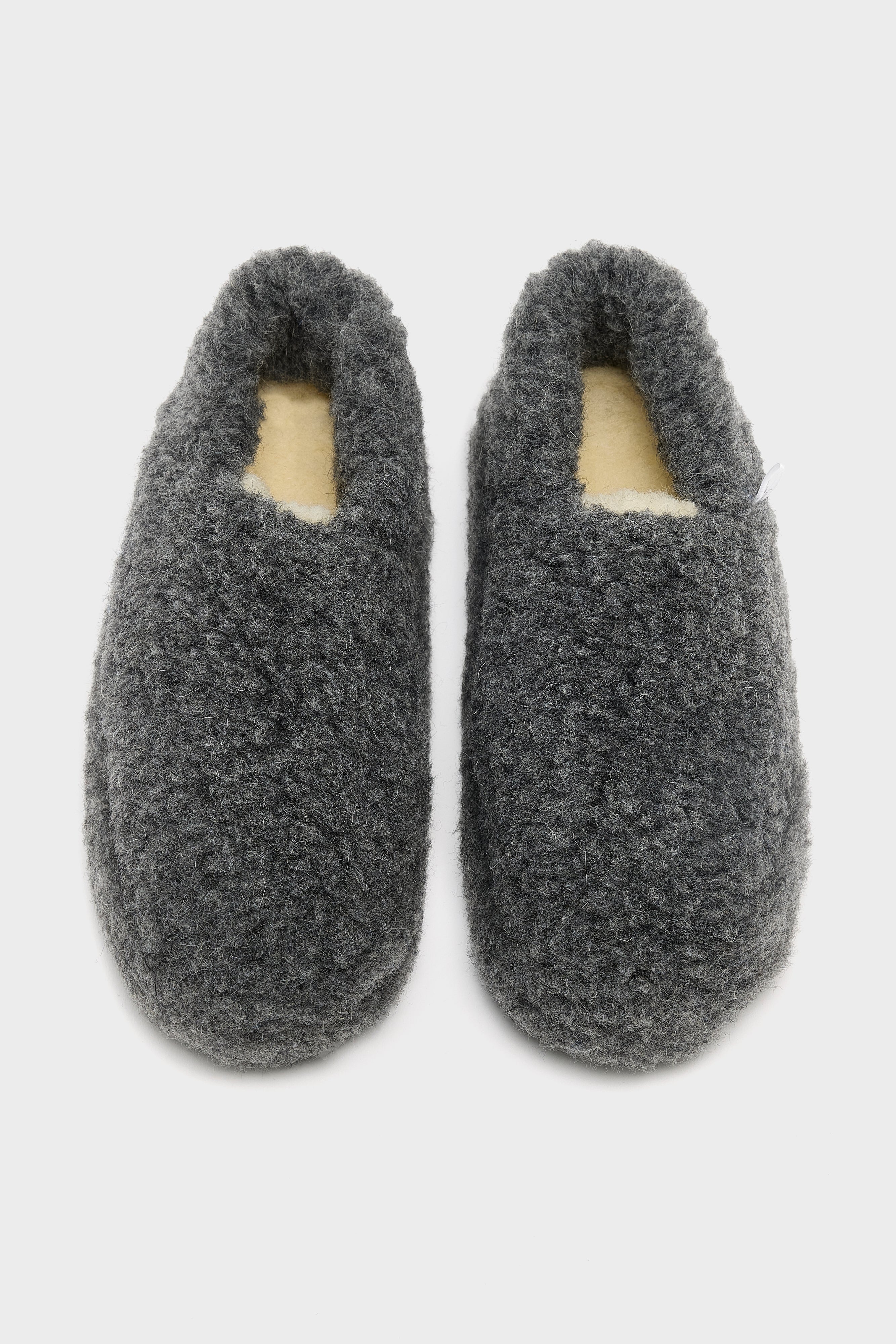 Siberian Slippers  (252 / W / GREY)